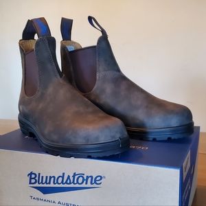 NWT Blundstone Waterproof Chelsea Boot, sz 8